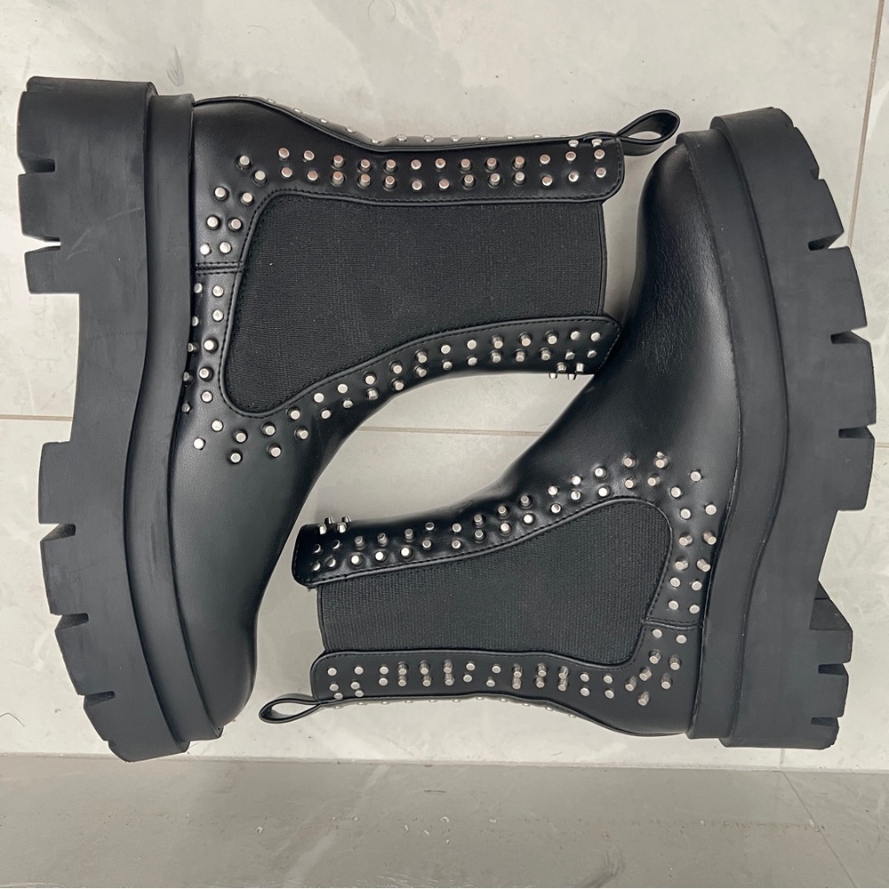 NEW ZARA Studded Chunky Moto Boots Black Chelsea Vegan Leather m size 6 / 36 EU - Picture 6 of 13